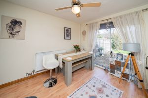 KITCHEN/DINER- click for photo gallery